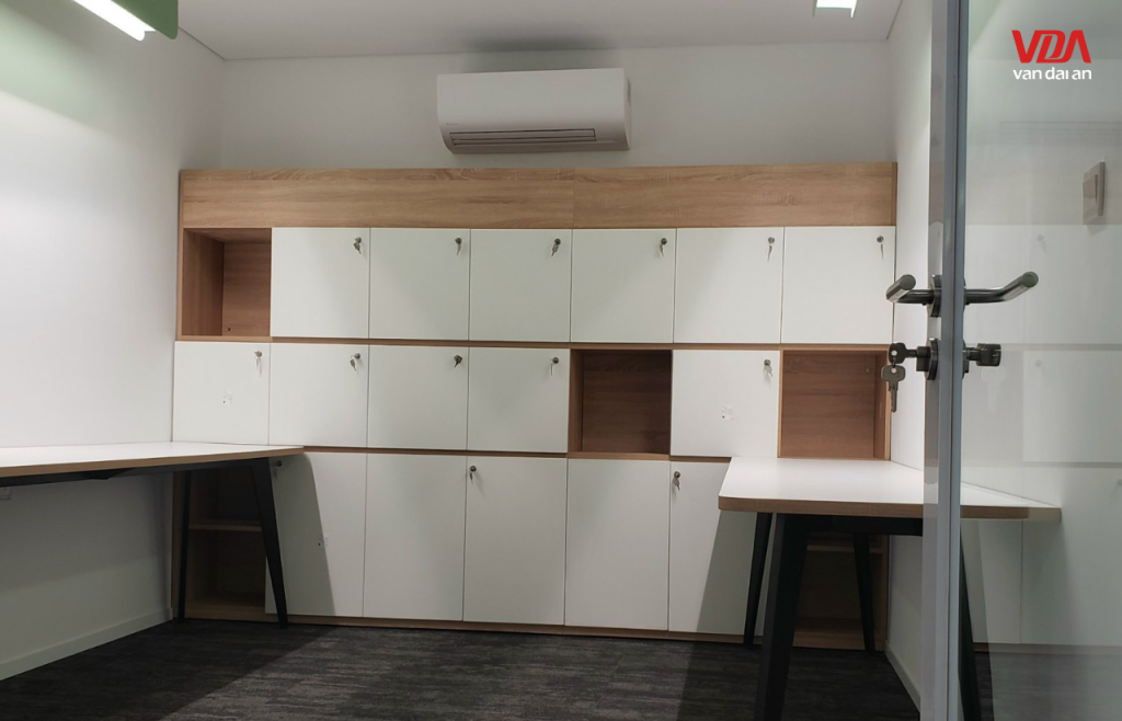 Giải pháp kết hợp gỗ MFC làm thùng và MDF làm cánh tủ văn phòng tiết kiệm chi phí